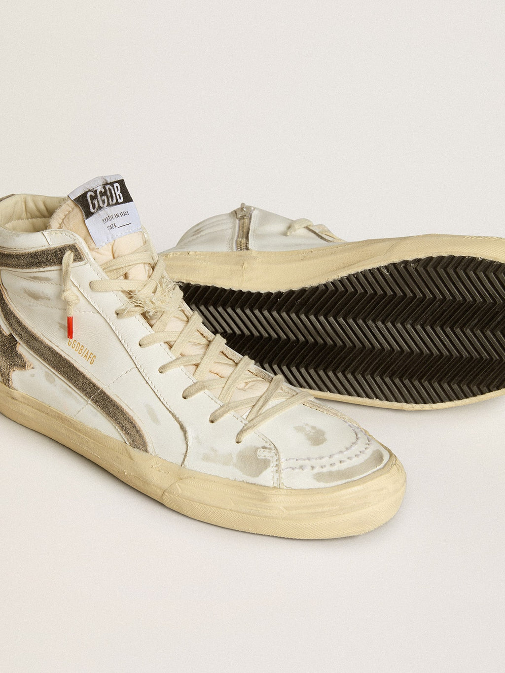 Men's Slide LAB in white leather with star and flash in brown suede