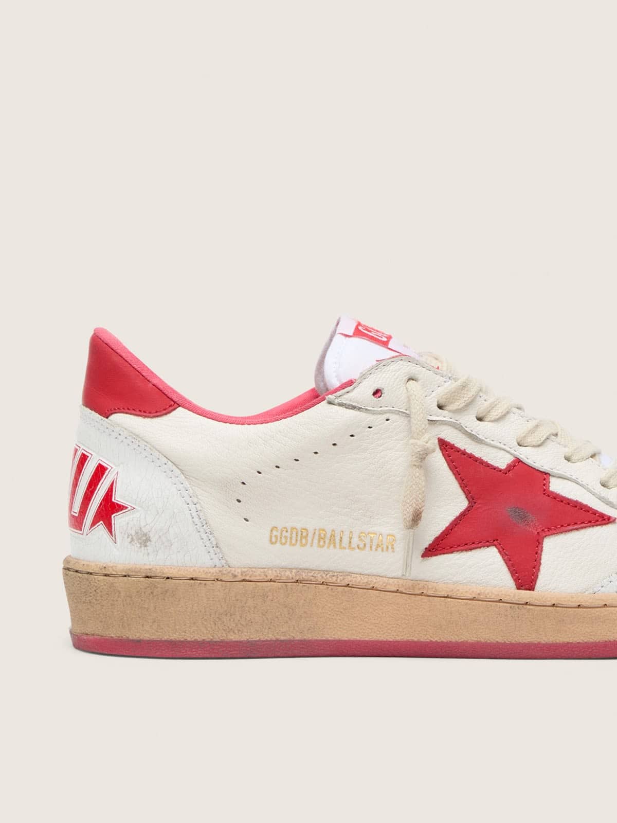 Men's Ball Star  Wishes in white leather with a red star and heel tab