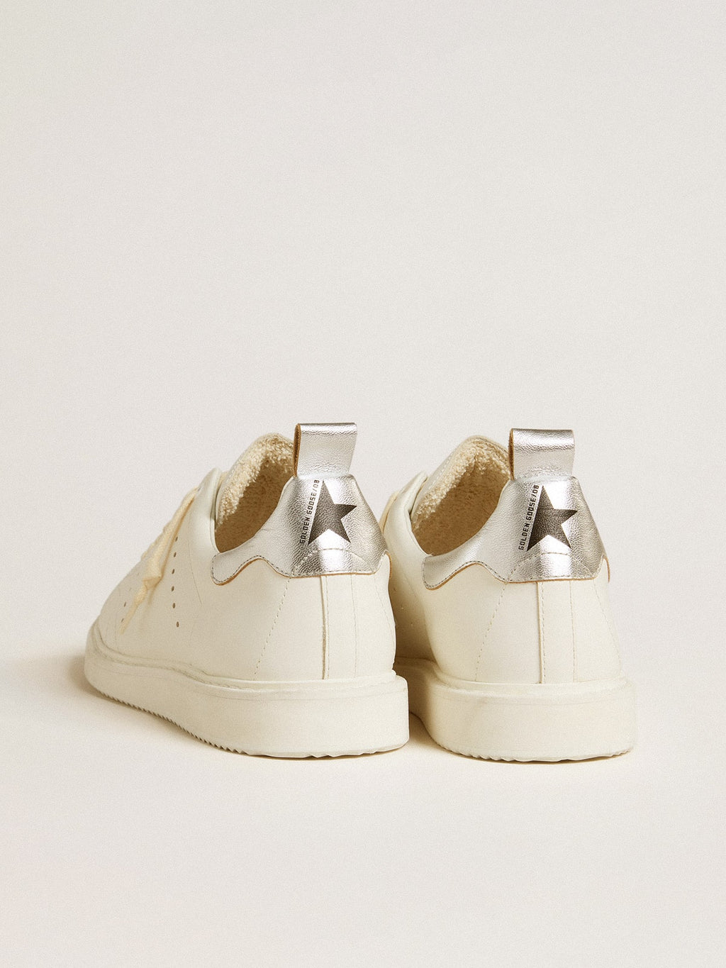 Men's Starter in white leather with silver metallic leather heel tab