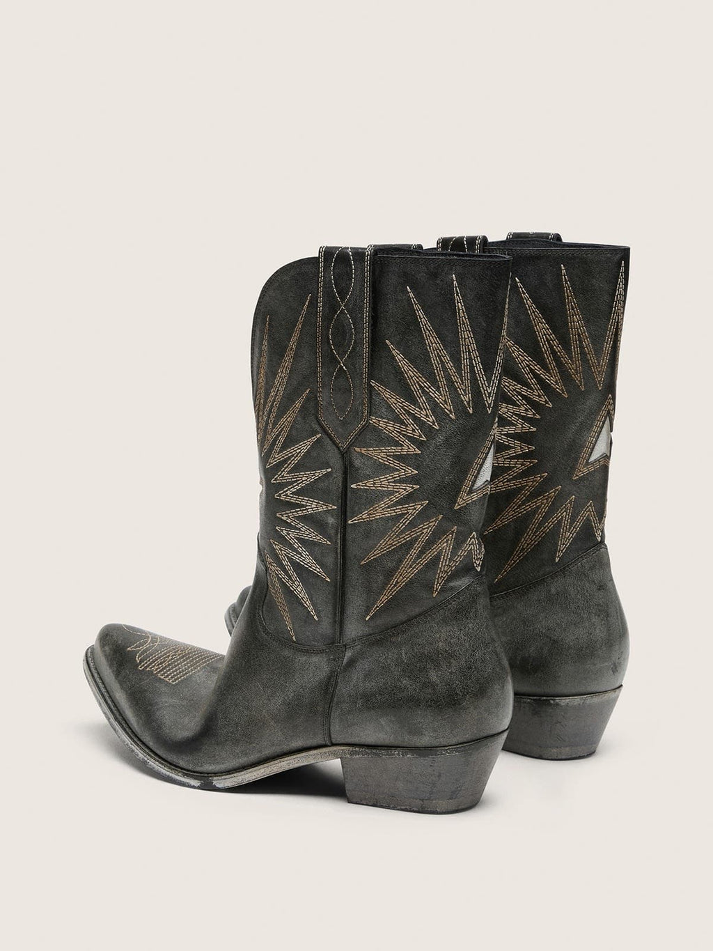 Men's low Wish Star boots in black leather with silver star