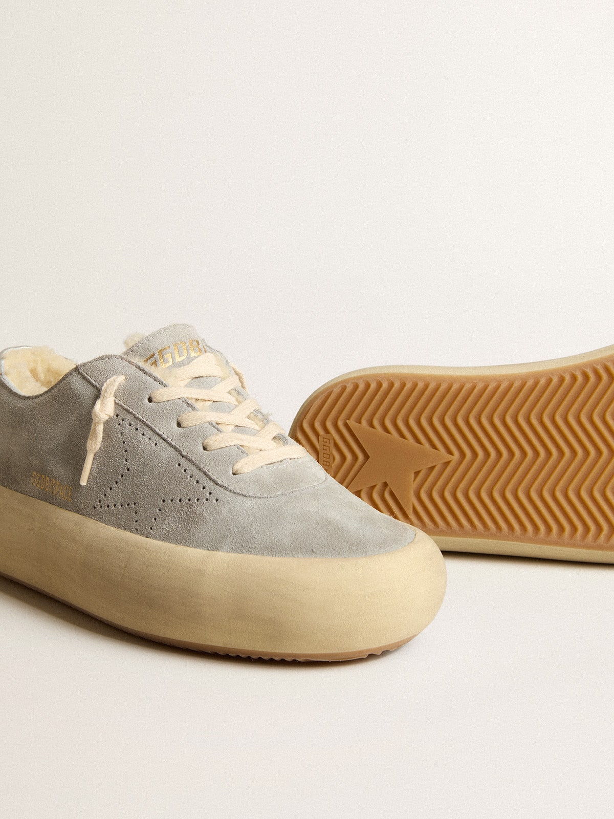 Men's Space-Star shoes in ice-gray suede with shearling lining