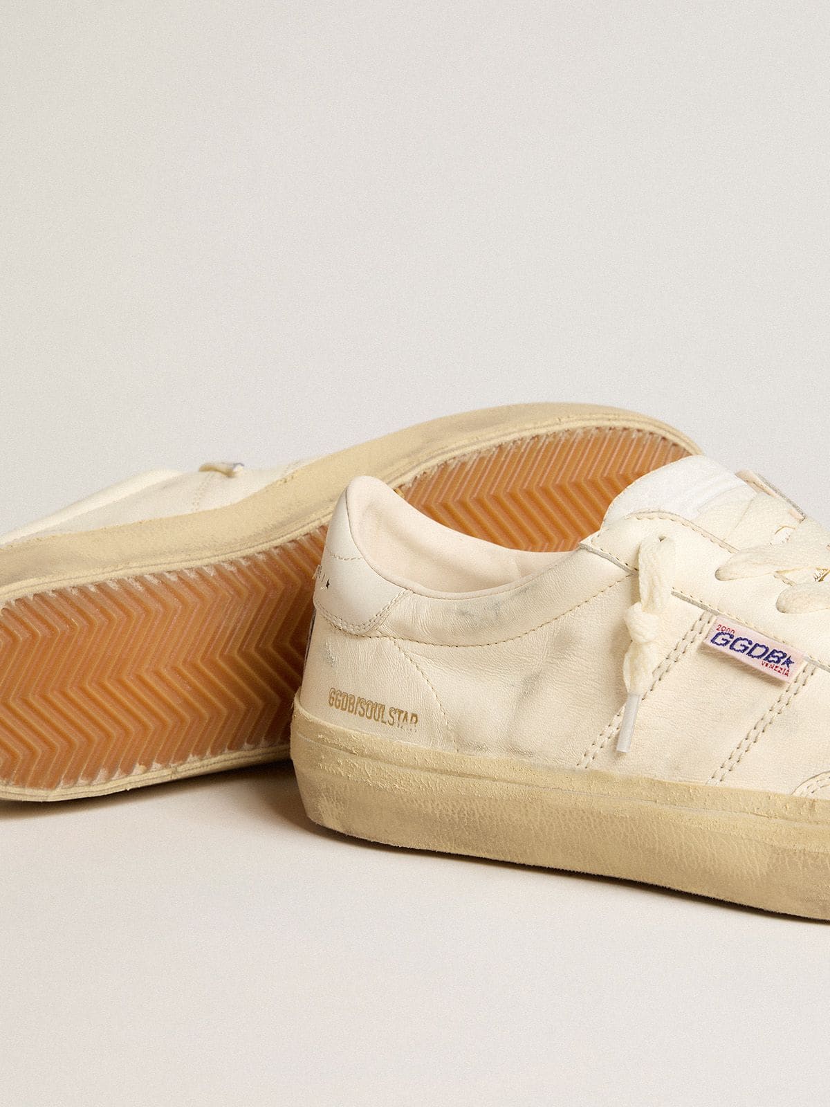 Soul Star in white nappa leather with white leather star