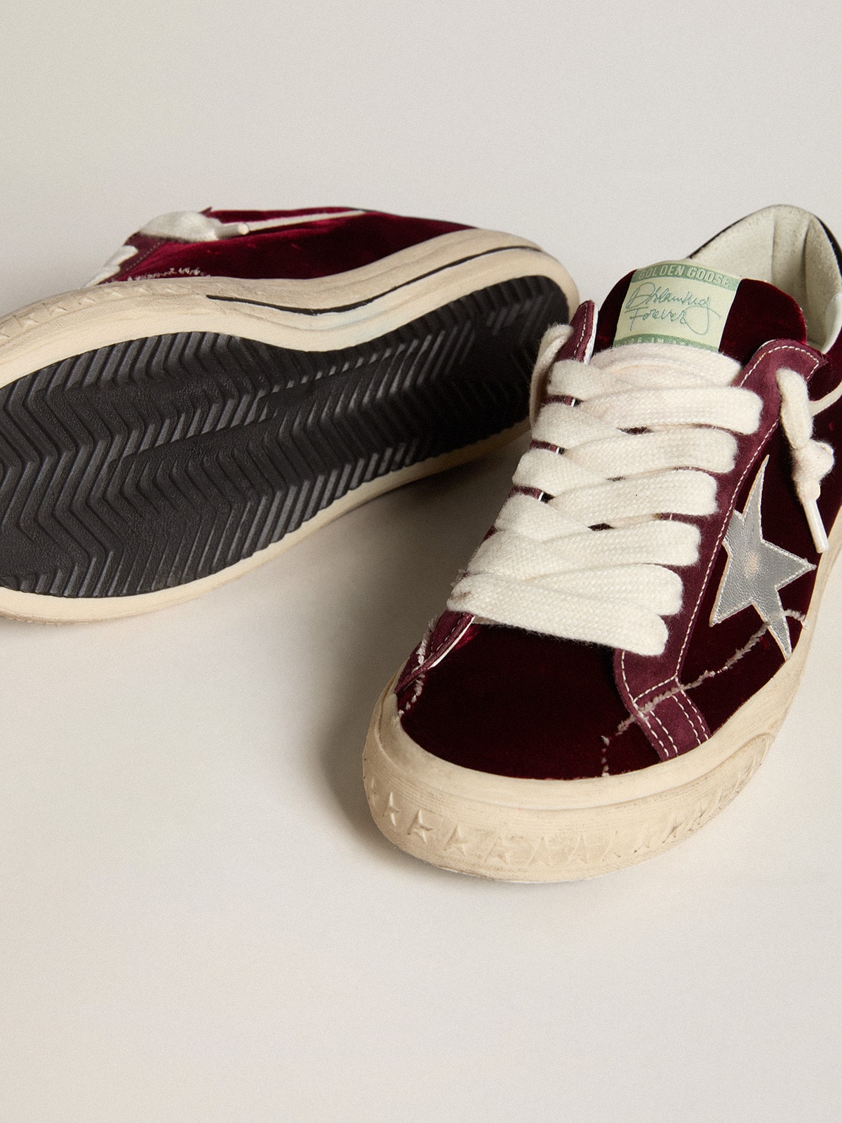 Men's Super-Star LTD in velvet with metallic leather star and heel tab
