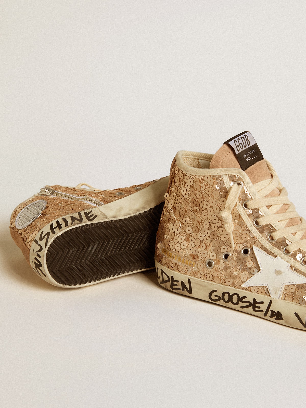 Francy Penstar in sequins with leather star and suede inserts