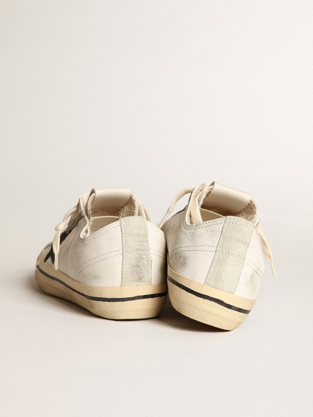 V-Star in white nappa leather with a black glitter star