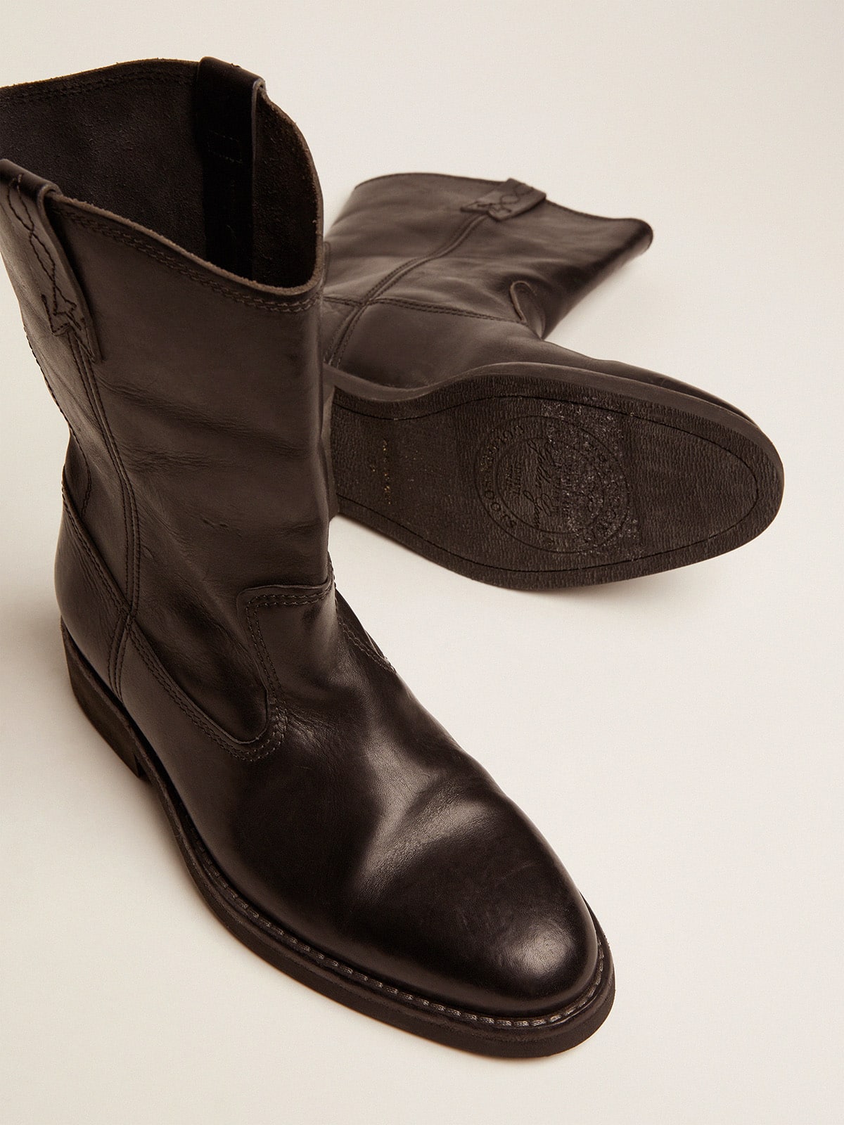 Biker boots in black leather