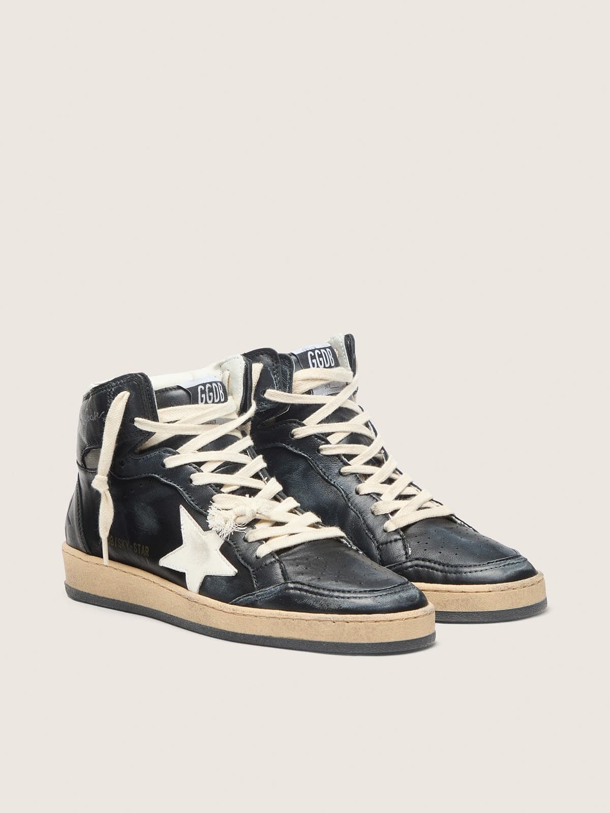 Women's Sky-Star in black nappa with white star