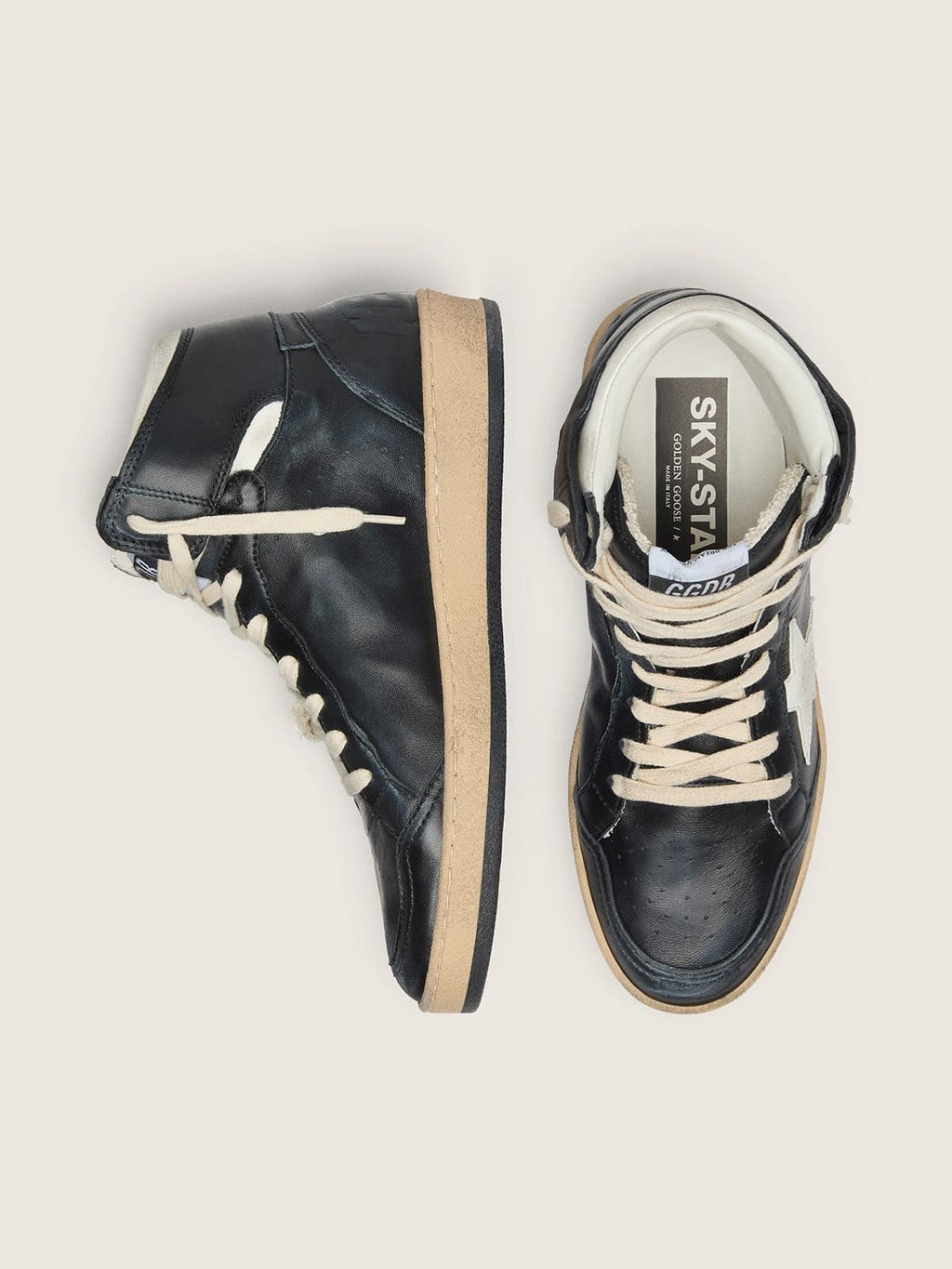 Women's Sky-Star in black nappa with white star