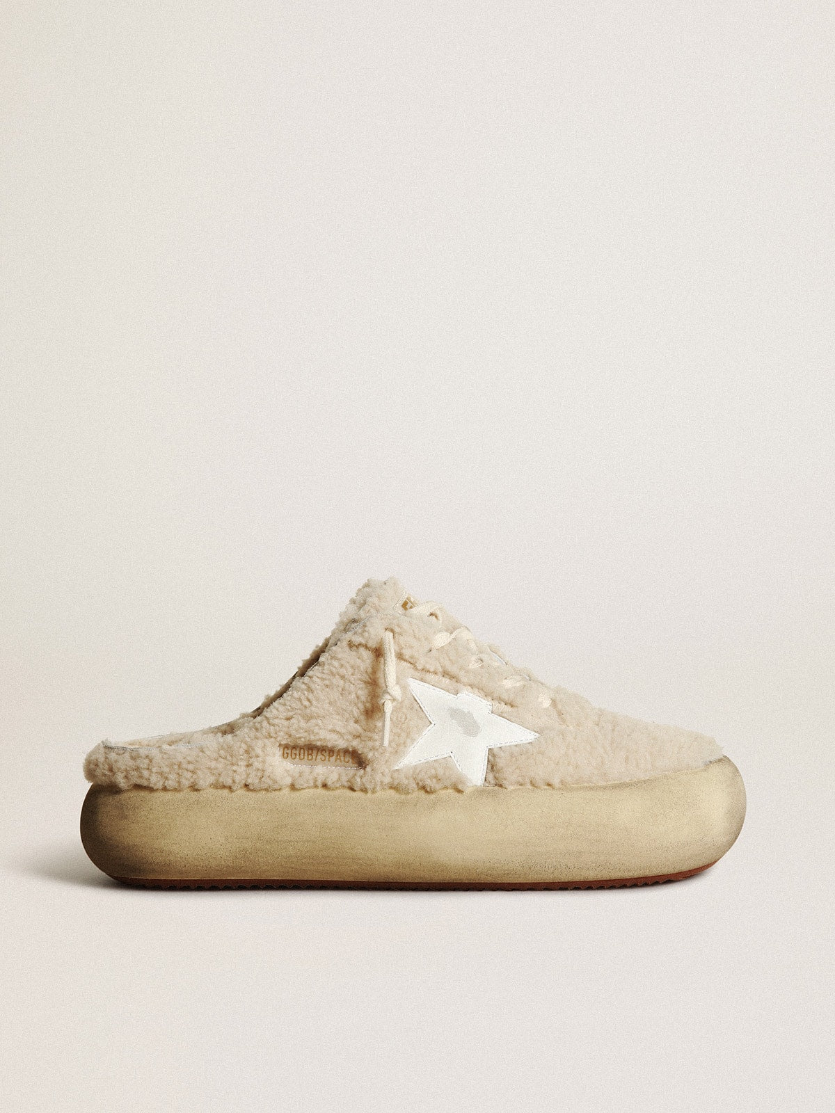 Women's Space-Star Sabots in beige shearling with white leather star