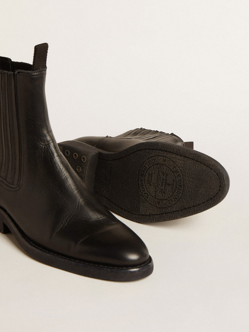Women's Chelsea boots in black leather