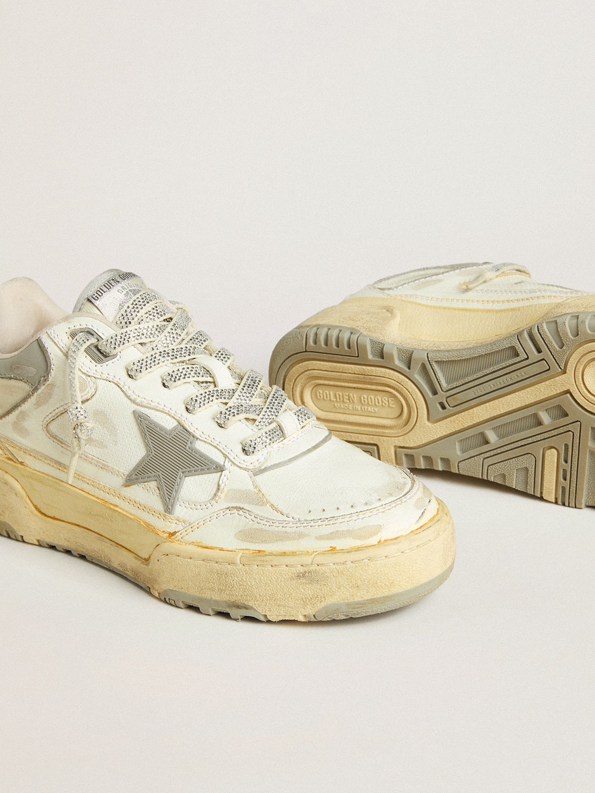 Women's Forty2 in white leather with laces with Swarovski crystals and gray star