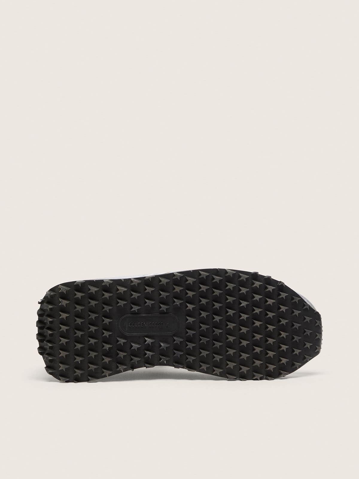 Women's Marathon with silver ripstop nylon upper and black star