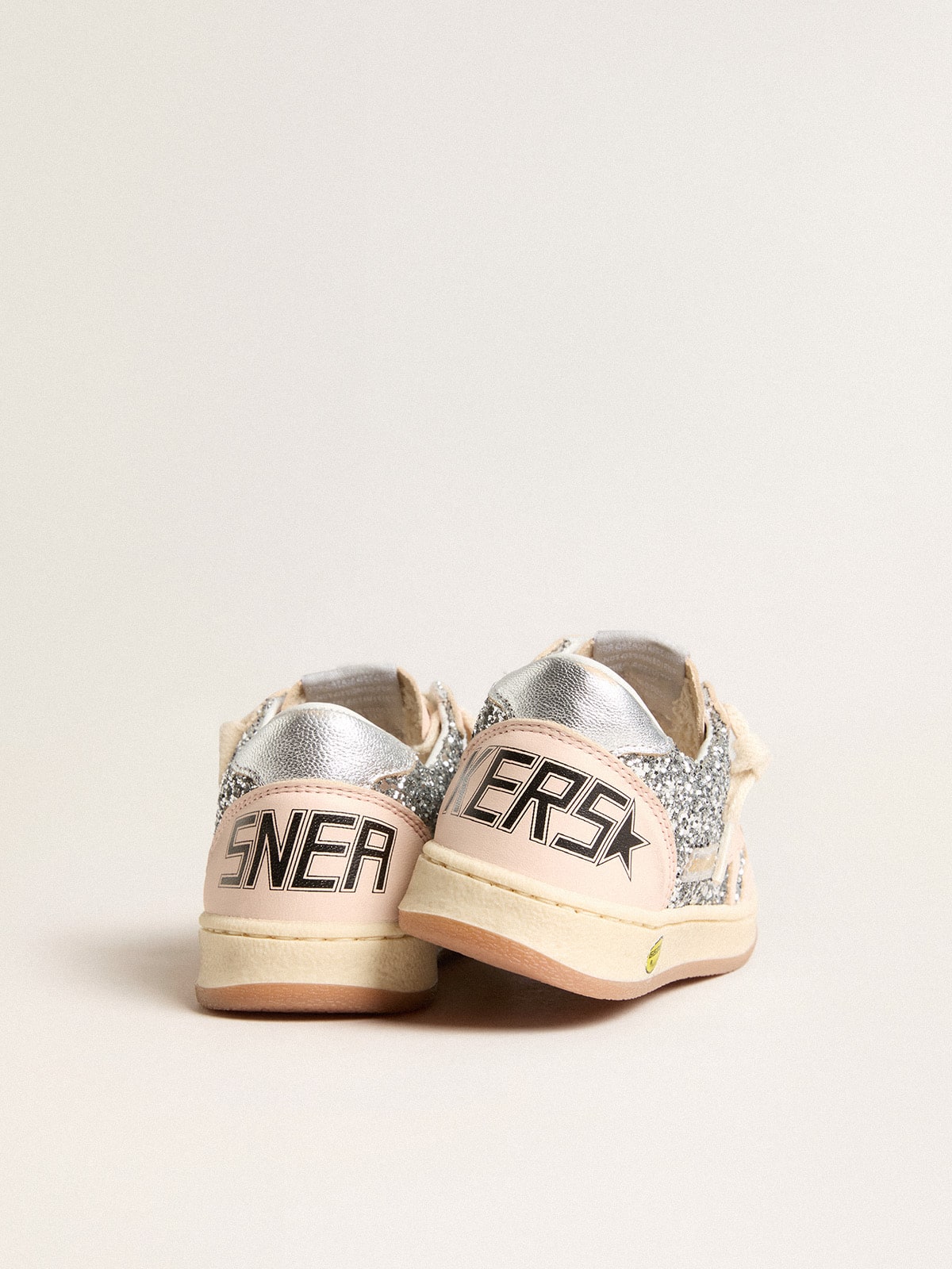 Young Ball Star in glitter with silver metallic leather heel tab